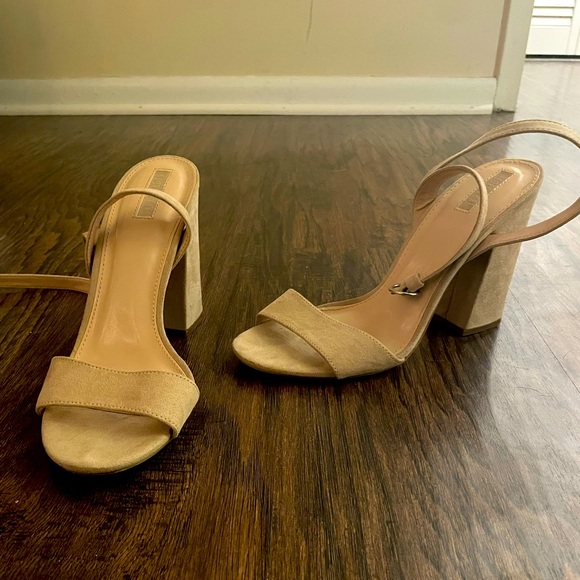 Nude Heels (3 inch) - Picture 1 of 1